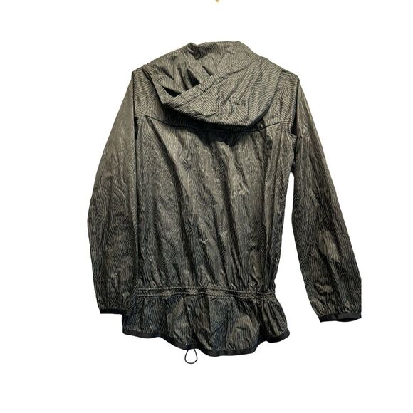 Nike Jacket Size Small Black Windrunner EUC - Picture 2 of 10